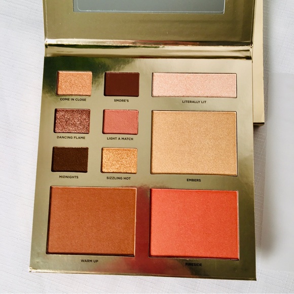 ICONIC London Other - Iconic London Heat of the Moment Makeup Palette